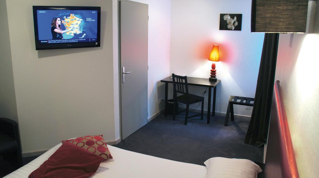 La Source Otel Porcieu-Amblagnieu Dış mekan fotoğraf